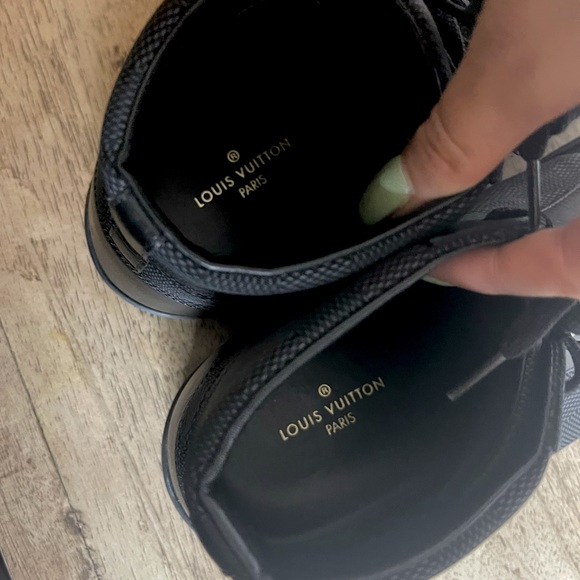 Louis Vuitton Men’s Black Graphite Damier Ebne High Tops - Picture 3 of 11